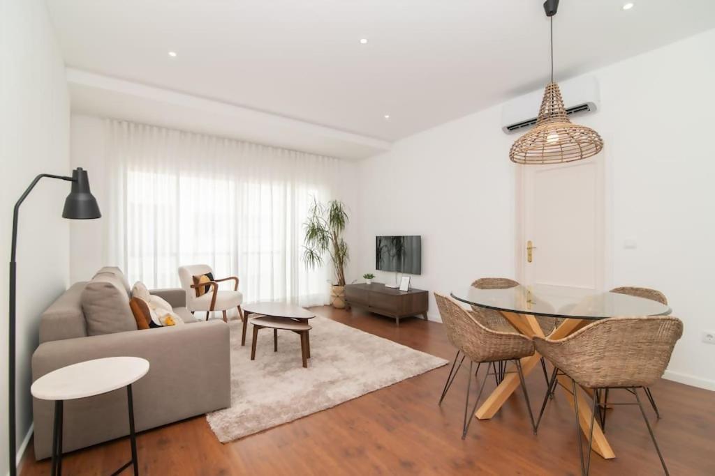 Cozy Sea View Apartment Near City & Airport Ponta Delgada Exteriér fotografie