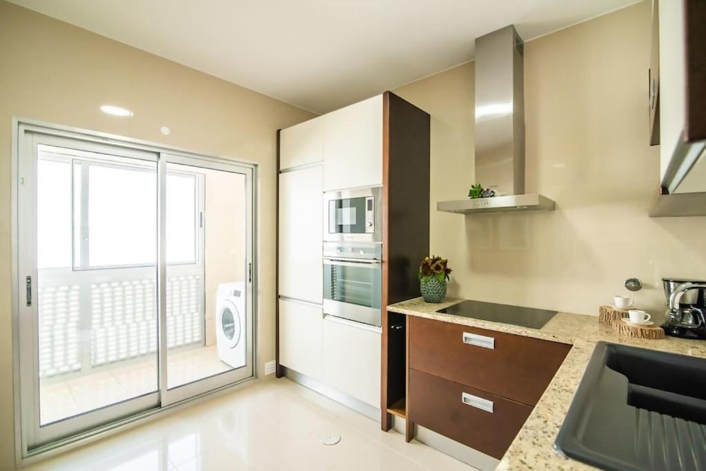 Cozy Sea View Apartment Near City & Airport Ponta Delgada Exteriér fotografie